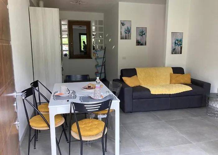 Апартаменты Casa Laura Zona Bellagio Магрельо